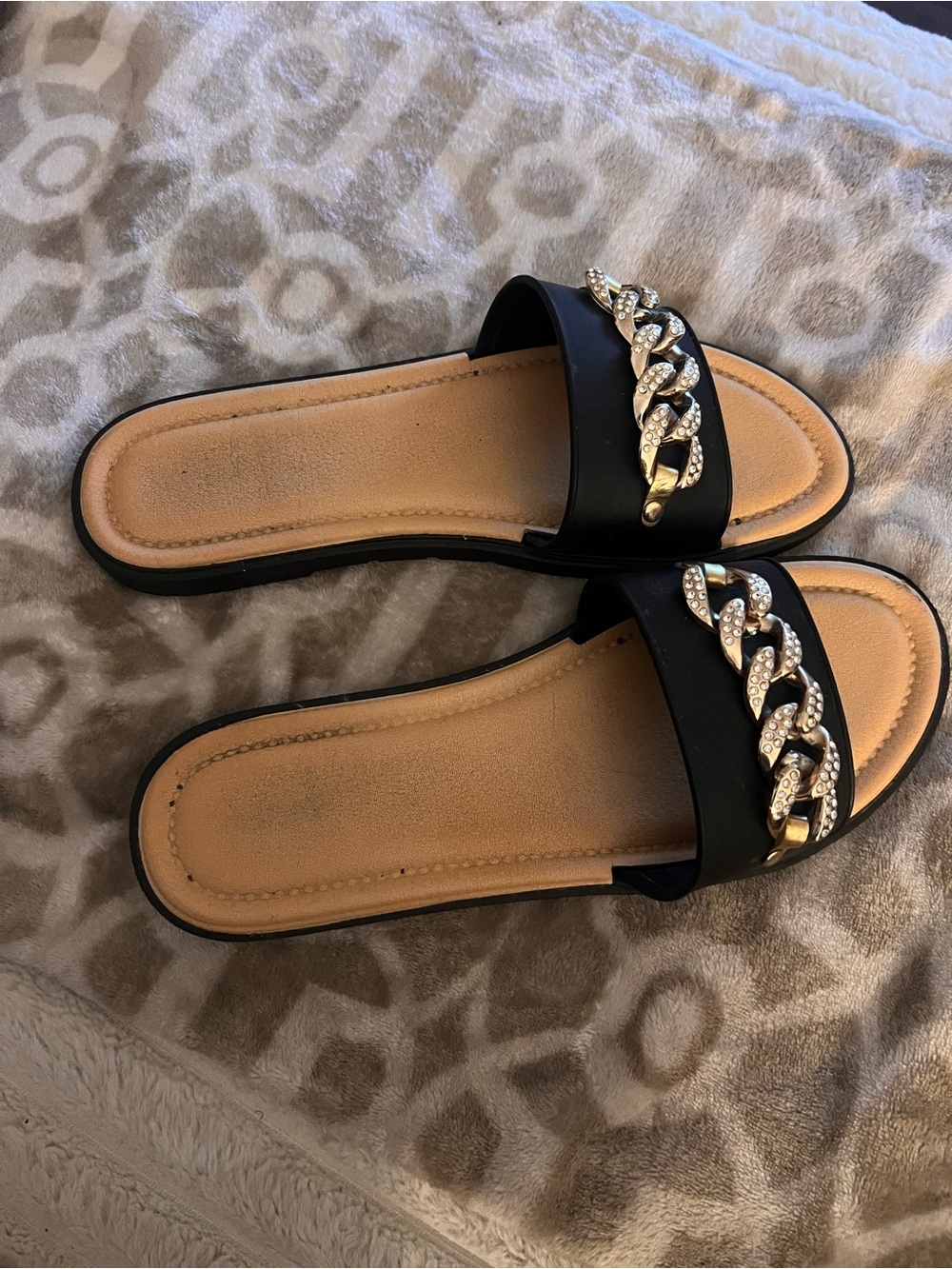 Black Chain-Accent Women's Slide Sandals